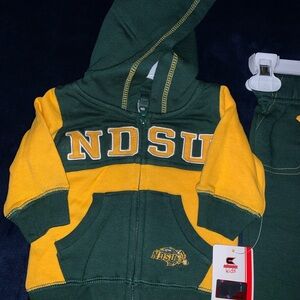 Kids College Matching Set